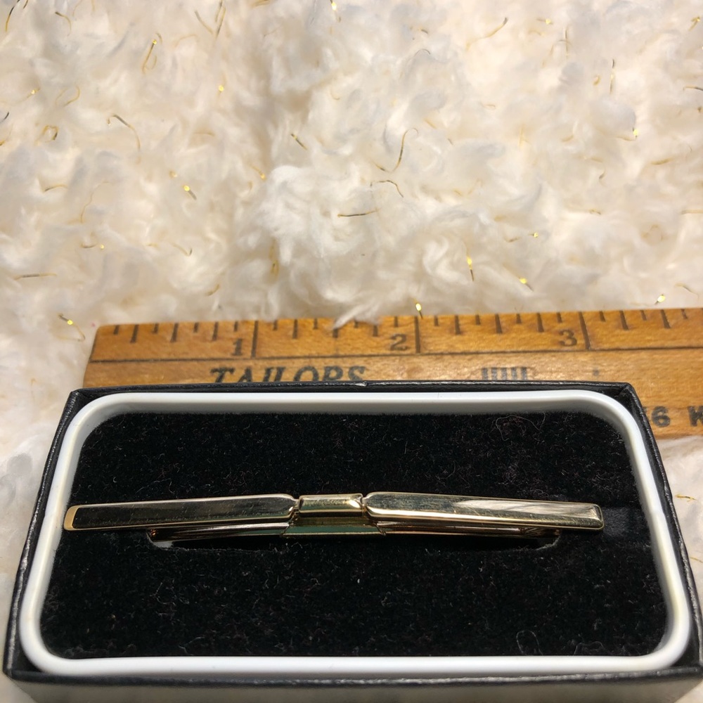 Vintage tie bar